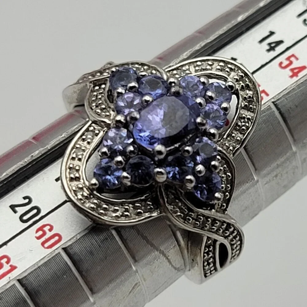 Vintage 925 Sterling Silver And Amethyst Cocktail Ring Size 8